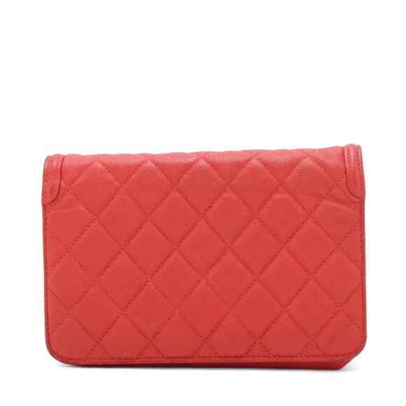 Chanel CC Logo Filigree Caviar Skin Chain Wallet Bag Red - Picture 2 of 15